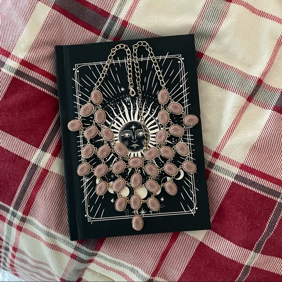 Mauve Pink Jeweled Statement Necklace - Picture 5 of 6